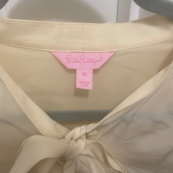 Lilly Pulitzer Yellow Button Up Tie Blouse Size XS - Picture 3 of 7